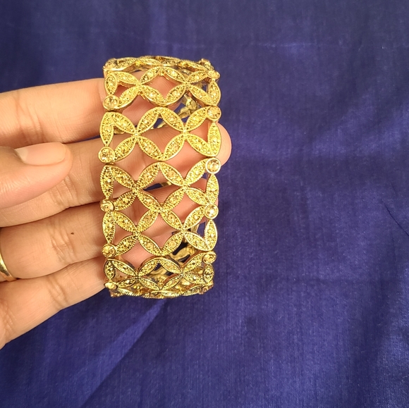 Adjustable bangle - Picture 2 of 4